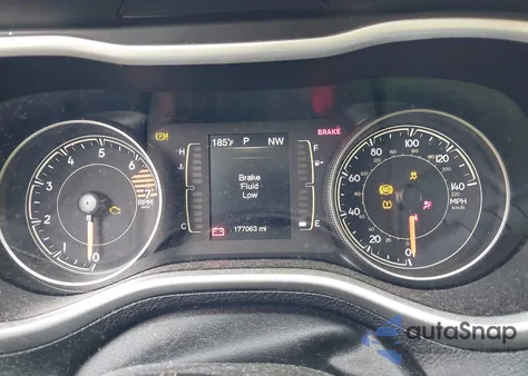 2017 Jeep Cherokee Sport 4X4 z USA, uszkodzony, nr VIN 1C4PJMAB5HW619883